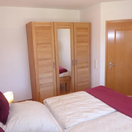 Florian Pletzenauer Apartmán *